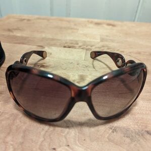 Marc by Marc Jacobs women's sunglasses